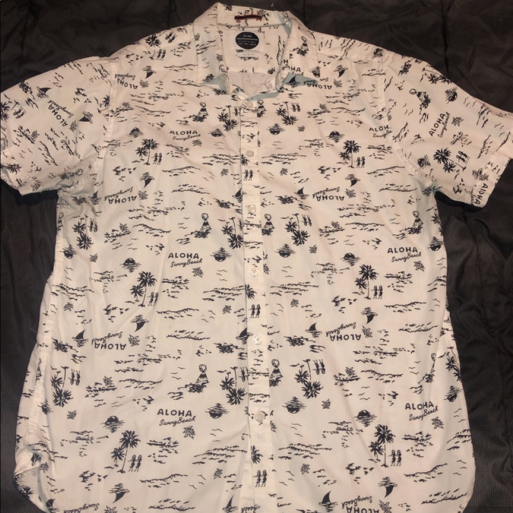 Men short sleeve button down
